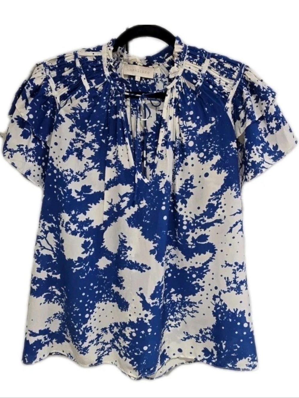 Caballero Kelsie Flutter Sleeve  Top Savannah Shadows Blue-White Size Small NWOT